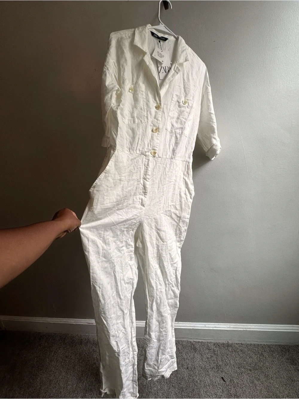 Zara White Linen Button-Front Jumpsuit Exactly as pictured ❤️